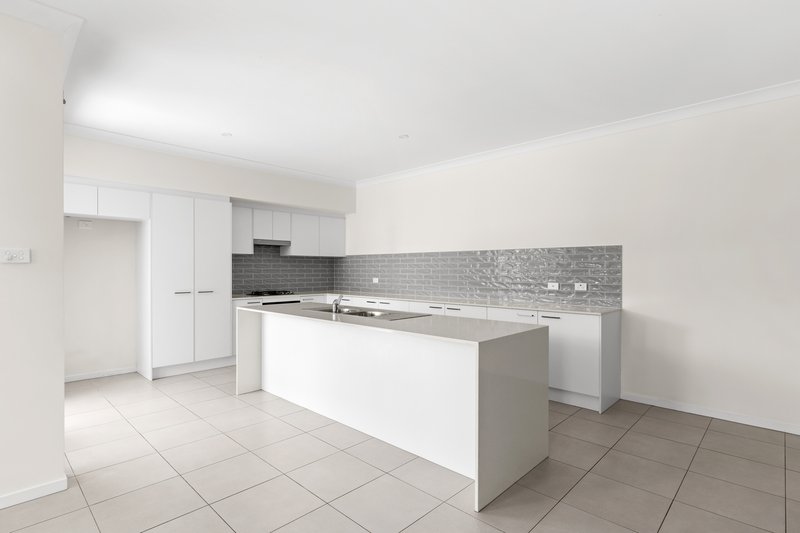 Photo - 28A Hillgate Drive, Thornton NSW 2322 - Image 3