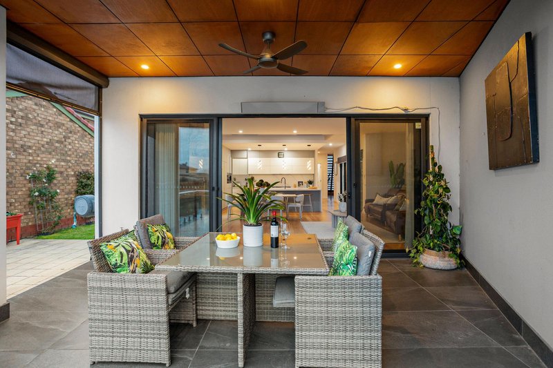 Photo - 28a Mcdonald Grove, West Lakes SA 5021 - Image 13
