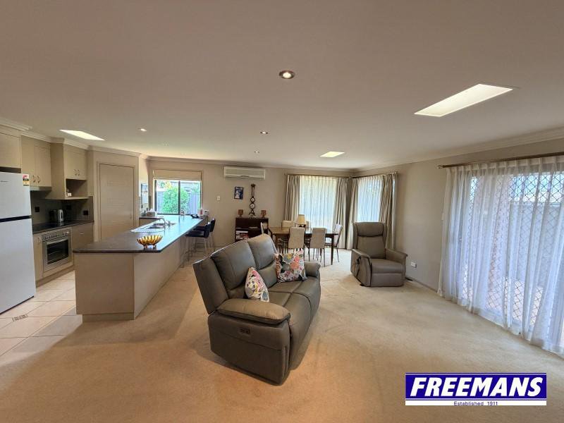 Photo - 2/8a River Road, Kingaroy QLD 4610 - Image 5