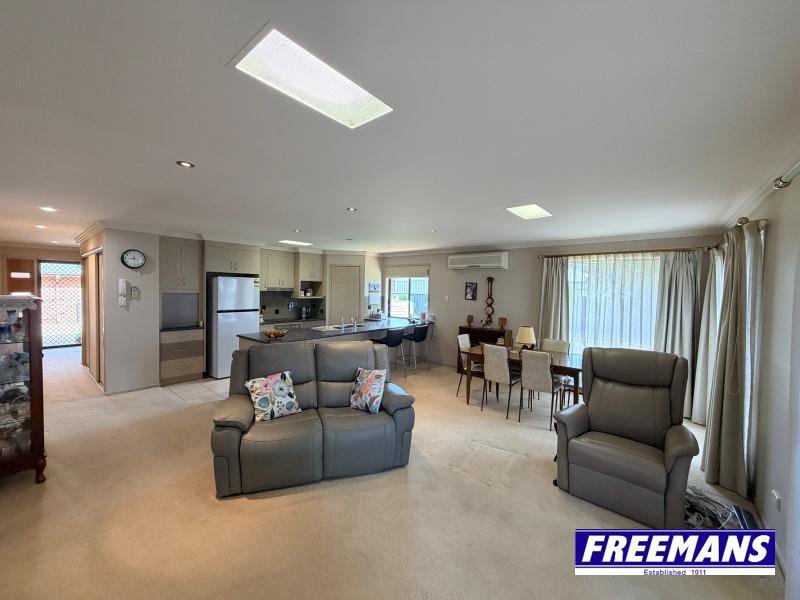 Photo - 2/8a River Road, Kingaroy QLD 4610 - Image 6