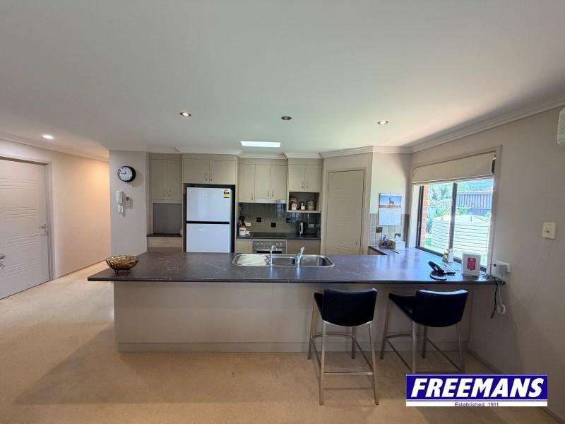 Photo - 2/8a River Road, Kingaroy QLD 4610 - Image 9