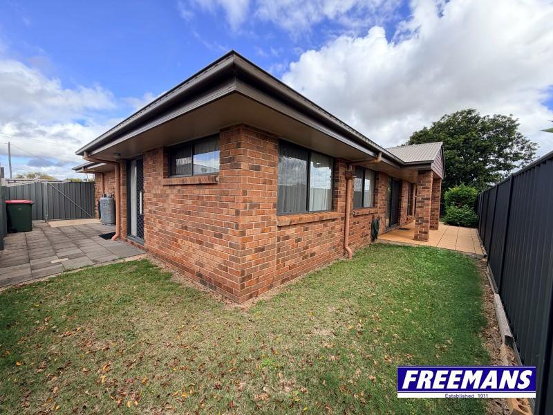 Photo - 2/8a River Road, Kingaroy QLD 4610 - Image 32