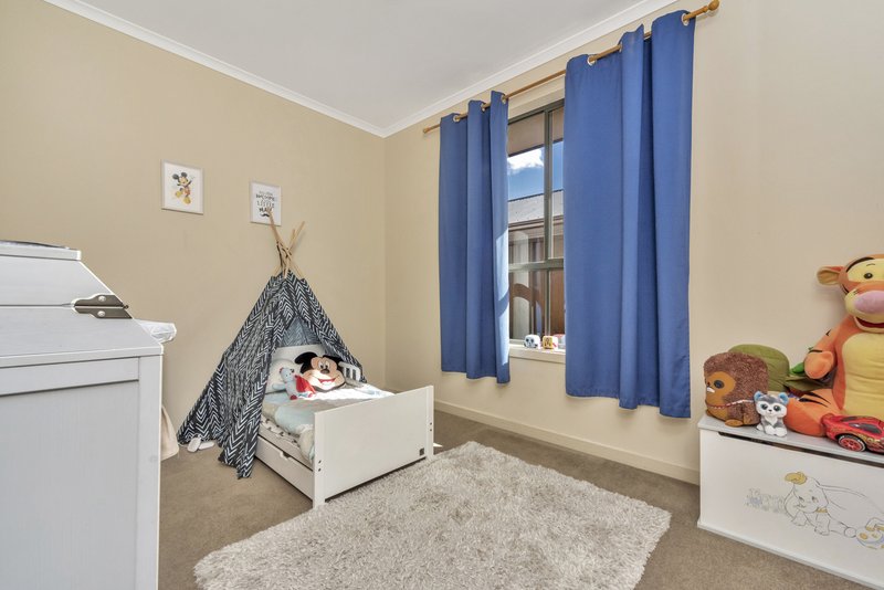 Photo - 28A Walton Avenue, Clearview SA 5085 - Image 10