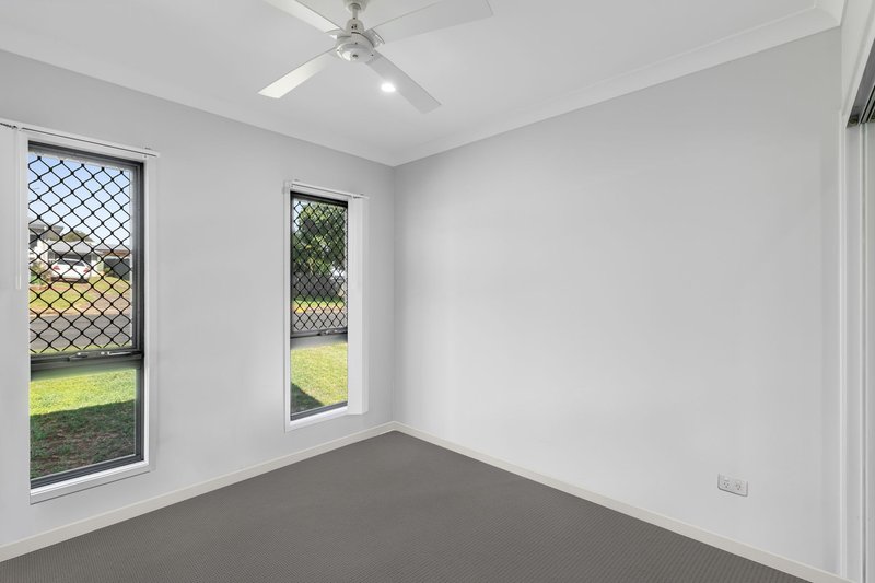 Photo - 28B Beelbee Street, Harristown QLD 4350 - Image 10