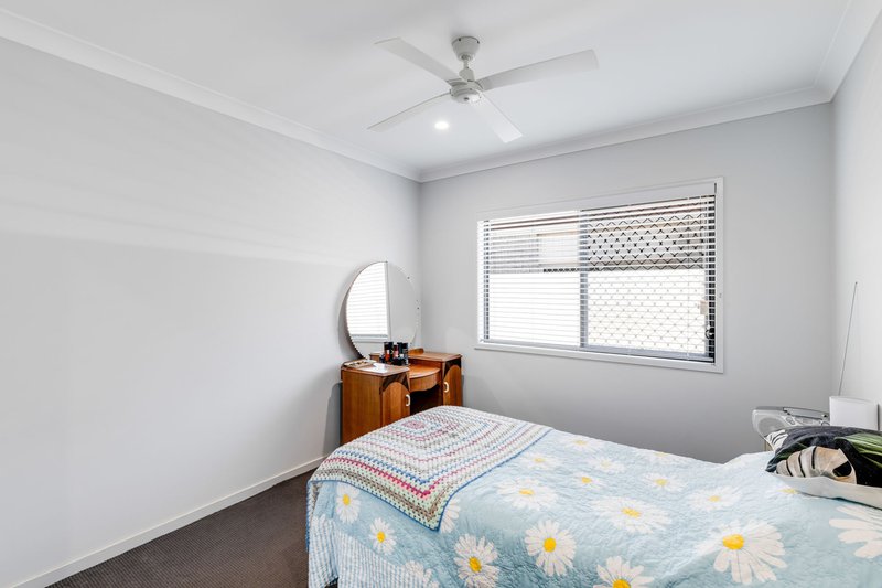 Photo - 28B Beelbee Street, Harristown QLD 4350 - Image 11