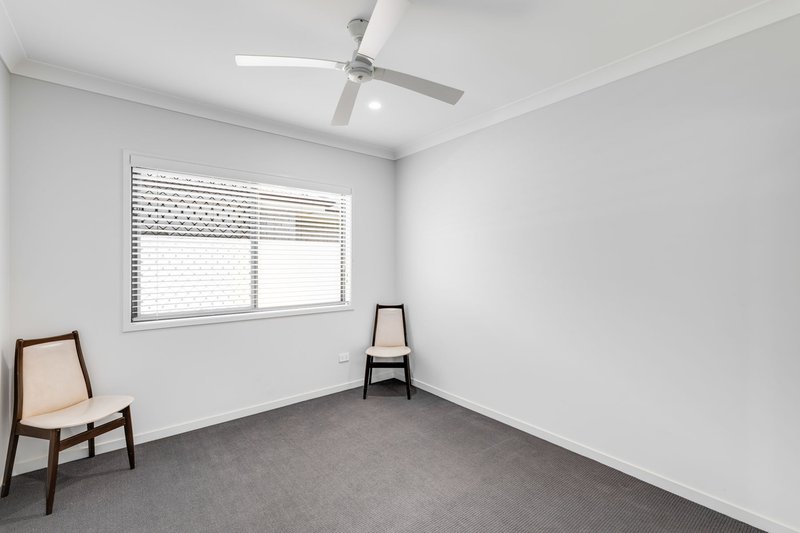 Photo - 28B Beelbee Street, Harristown QLD 4350 - Image 12