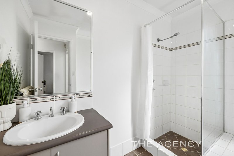 Photo - 28B Eastdene Circle, Nollamara WA 6061 - Image 10