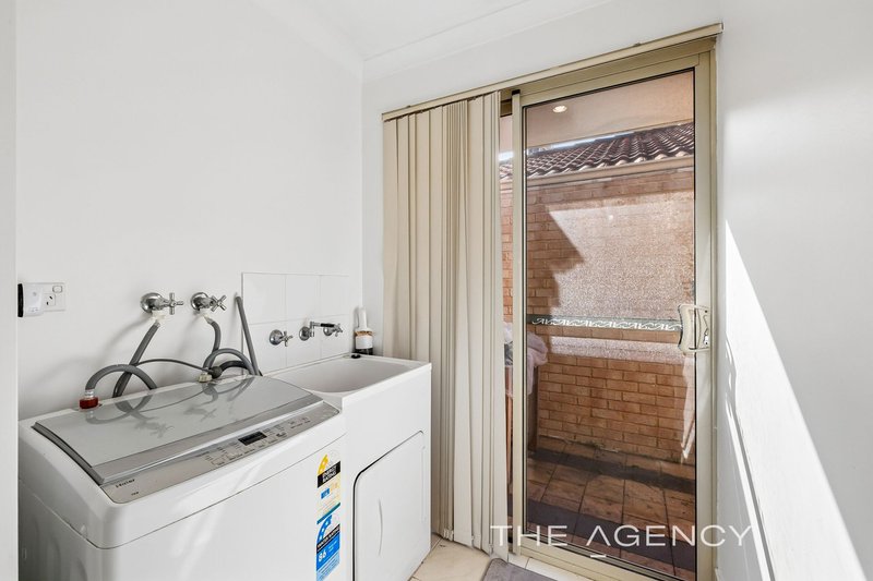 Photo - 28B Eastdene Circle, Nollamara WA 6061 - Image 12