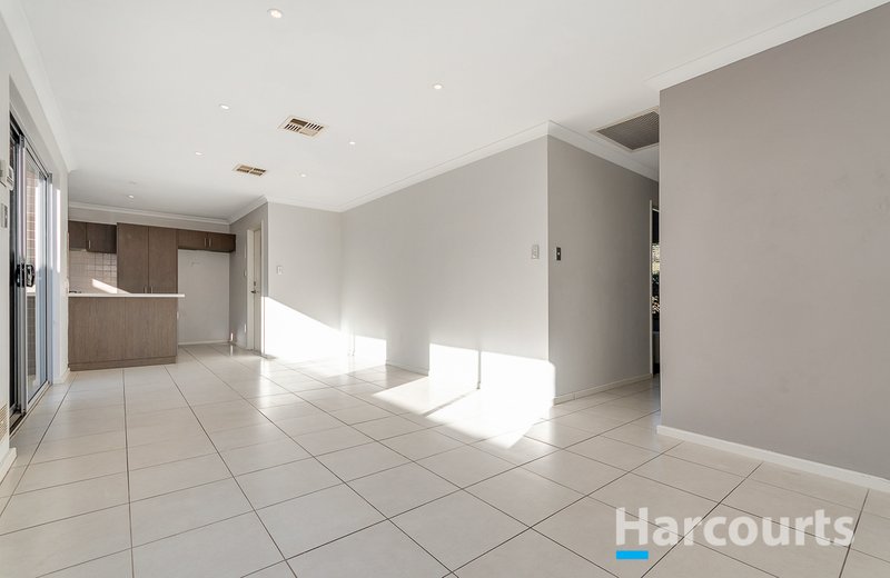 Photo - 28B Gosford Meander, Ashby WA 6065 - Image 7