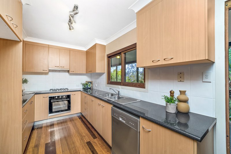 Photo - 28B Hill Parade, Clontarf QLD 4019 - Image 9