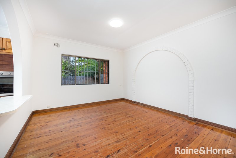 Photo - 28B Lilydale Street, Marrickville NSW 2204 - Image 3