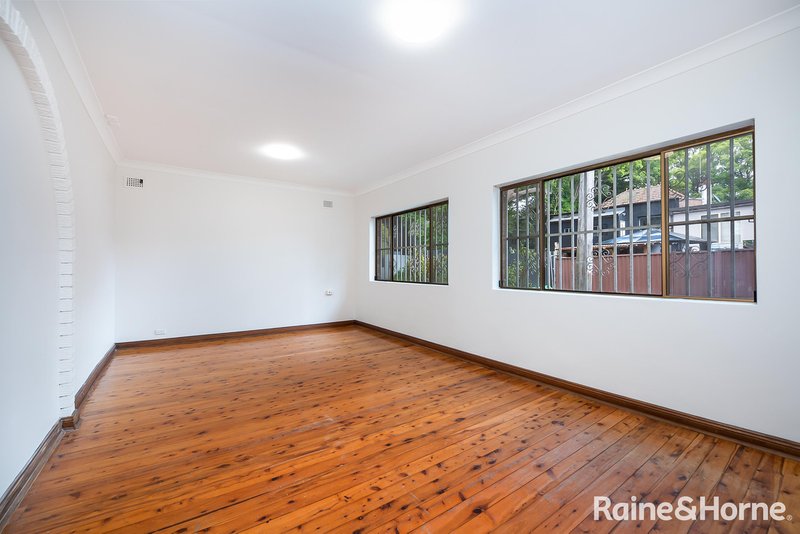 Photo - 28B Lilydale Street, Marrickville NSW 2204 - Image 6