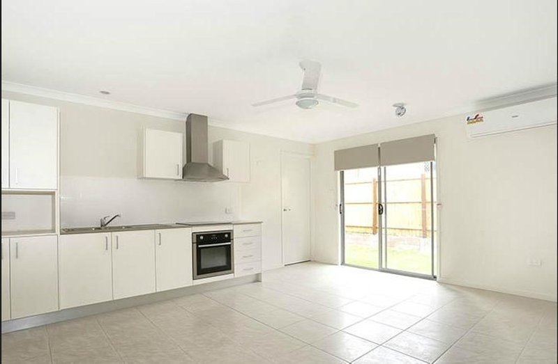 28b Tamatea Drive, Bellbird Park QLD 4300