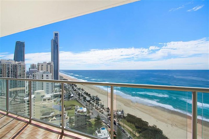 28B/5 Clifford Street, Surfers Paradise QLD 4217