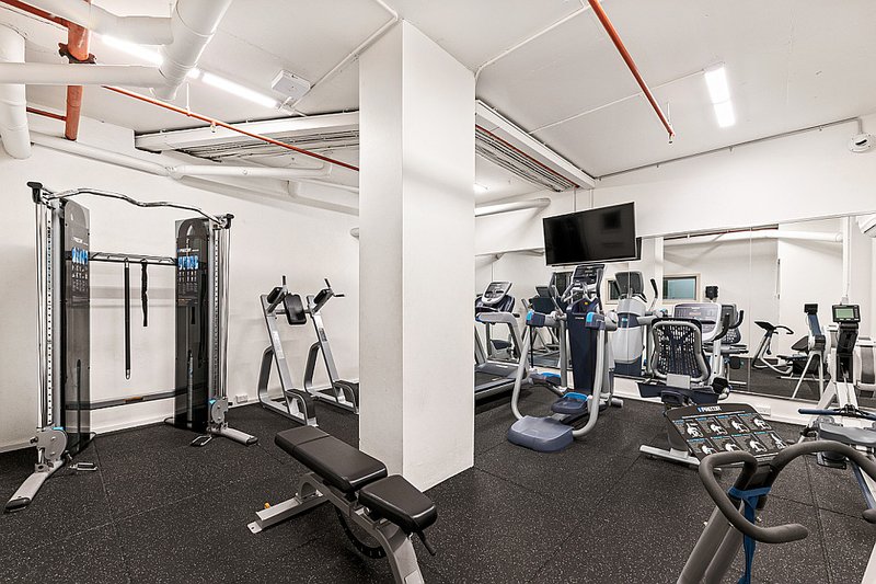 Photo - 28C Beach Haven 1 Albert Ave , Broadbeach QLD 4218 - Image 22