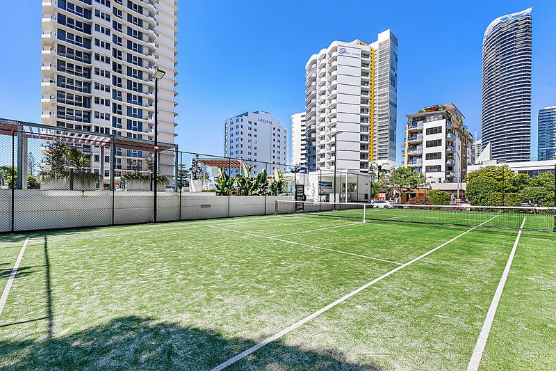 Photo - 28C Beach Haven 1 Albert Ave , Broadbeach QLD 4218 - Image 23