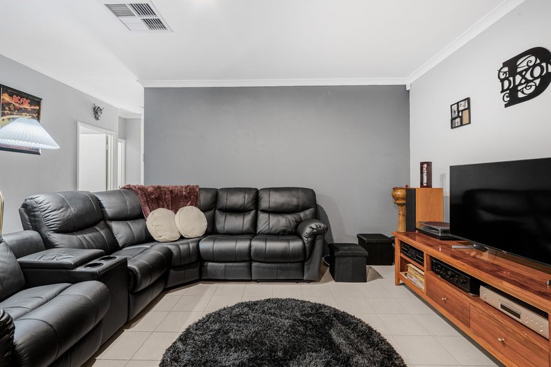 Photo - 28C Storrington Crescent, Westminster WA 6061 - Image 3