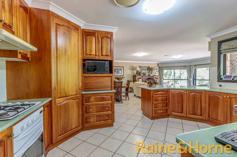 Photo - 28R Debeaufort Drive, Dubbo NSW 2830 - Image 2