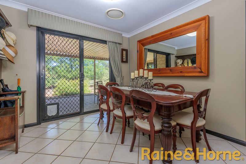 Photo - 28R Debeaufort Drive, Dubbo NSW 2830 - Image 5