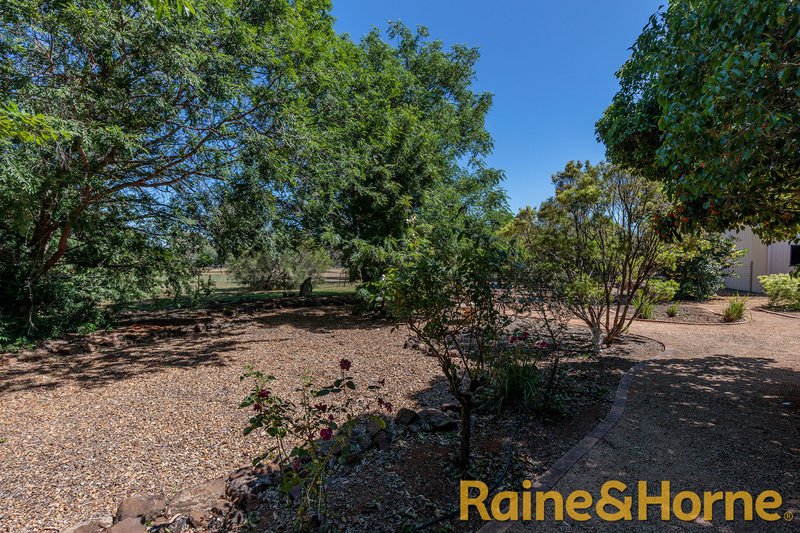 Photo - 28R Debeaufort Drive, Dubbo NSW 2830 - Image 16