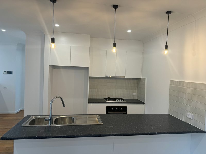 Photo - 2/9-11 Seymour Avenue, Modbury SA 5092 - Image 11