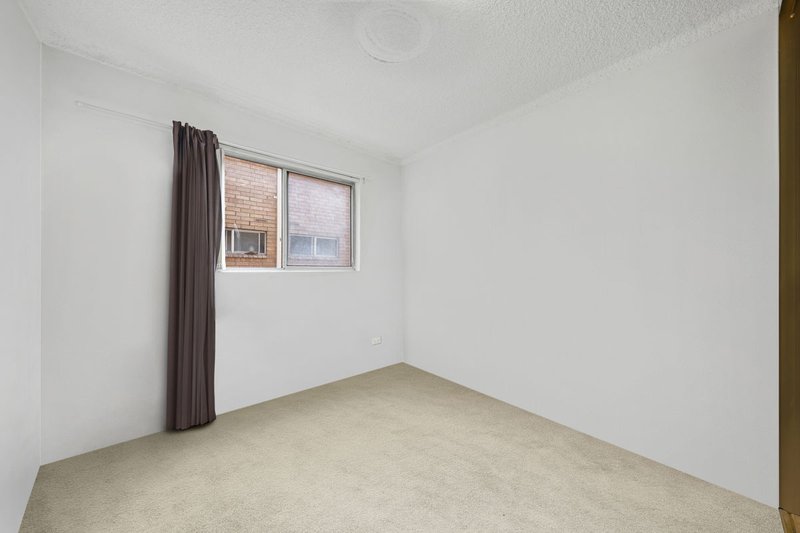 Photo - 2/9-15 Arthur Street, Merrylands NSW 2160 - Image 4