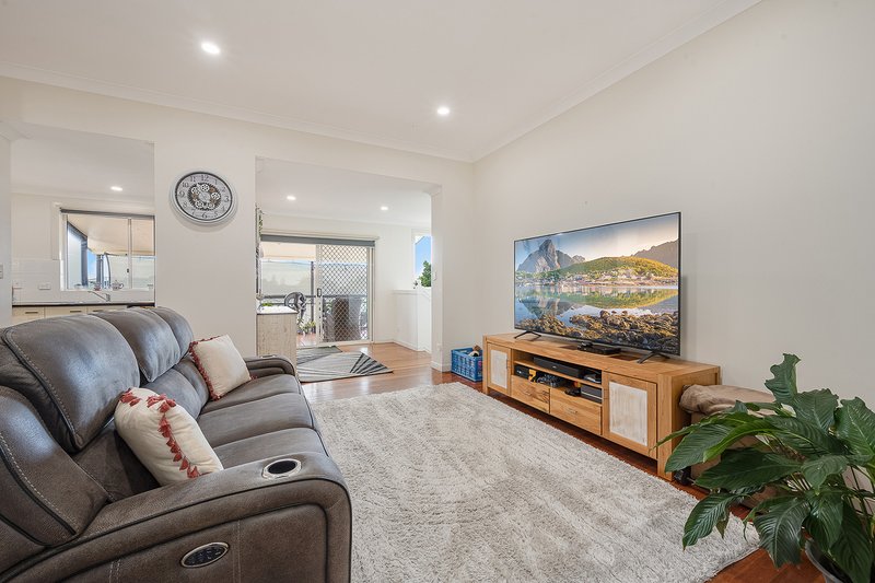 Photo - 2/9-15 Donkin Street, Scarborough QLD 4020 - Image 6