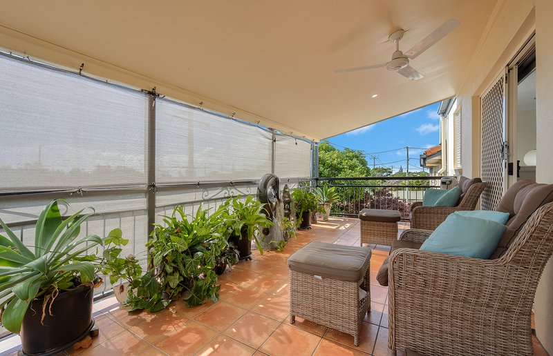 Photo - 2/9-15 Donkin Street, Scarborough QLD 4020 - Image 10