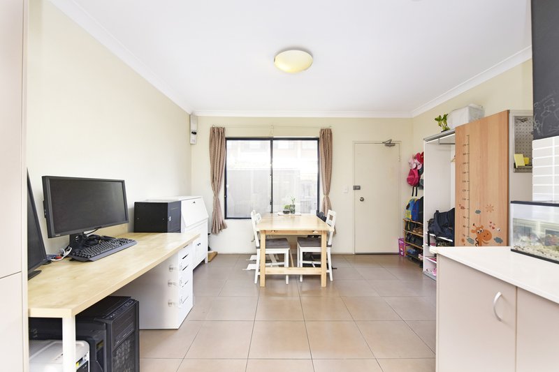 Photo - 2/9-19 Hillcrest Street, Homebush NSW 2140 - Image 5