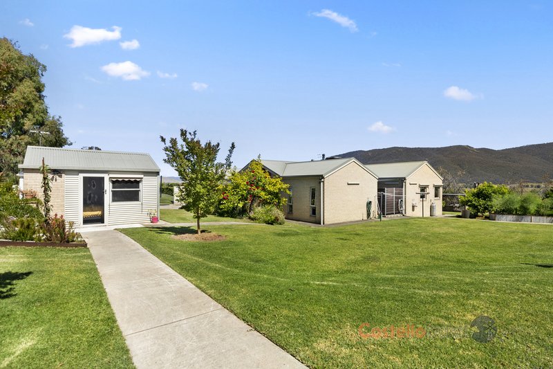 Photo - 29-31 Mildren St , Corryong VIC 3707 - Image 32