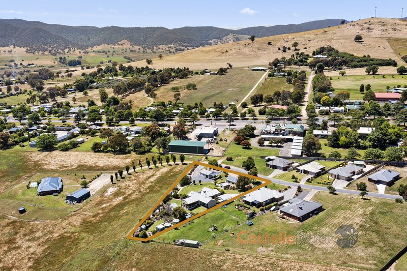 Photo - 29-31 Mildren St , Corryong VIC 3707 - Image 34