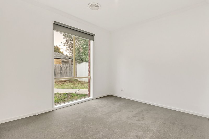 Photo - 29-31 Riversdale Street, Craigieburn VIC 3064 - Image 7