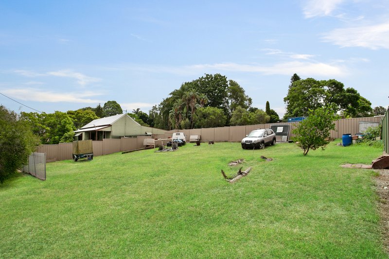 Photo - 29-33 Cessnock Road, Gillieston Heights NSW 2321 - Image 10