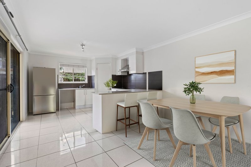 Photo - 29 Abang Avenue, Tanah Merah QLD 4128 - Image 15