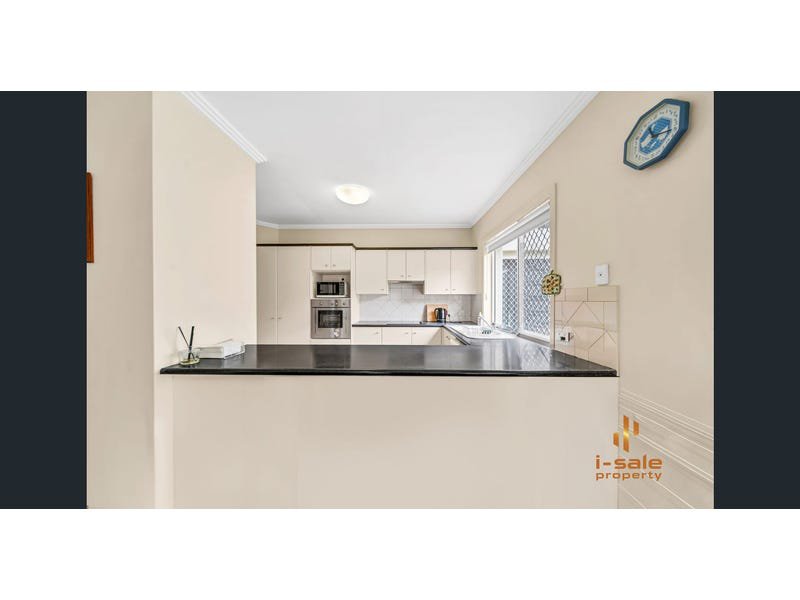 Photo - 29 Abby Cres , Ashmore QLD 4214 - Image 6