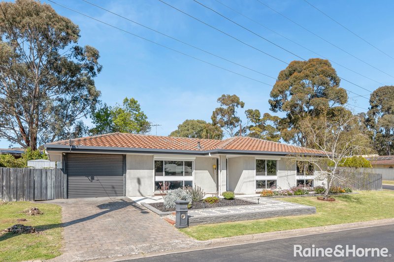 Photo - 29 Abiona Street, Flagstaff Hill SA 5159 - Image 2