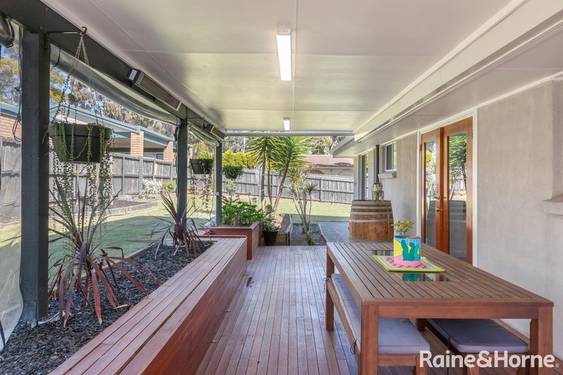 Photo - 29 Abiona Street, Flagstaff Hill SA 5159 - Image 15