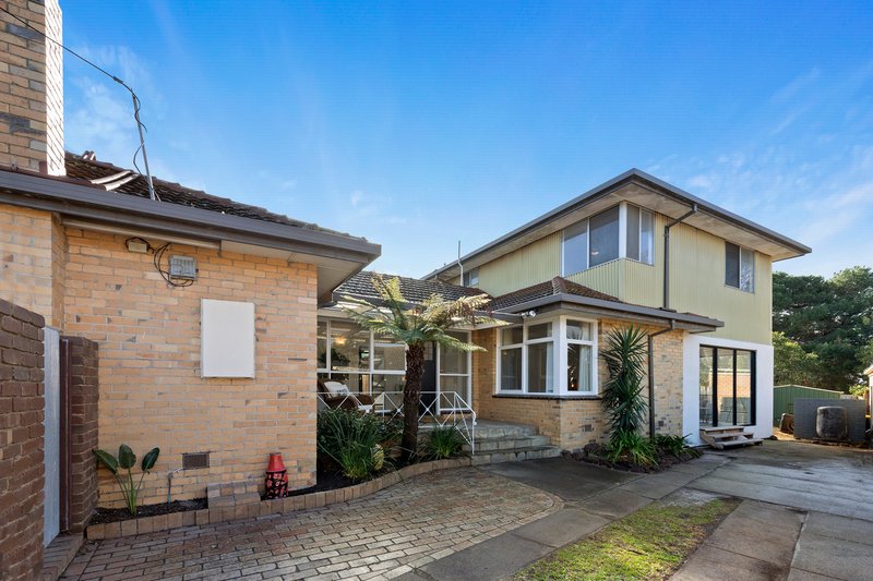 Photo - 29 Acacia Avenue, Mentone VIC 3194 - Image 14