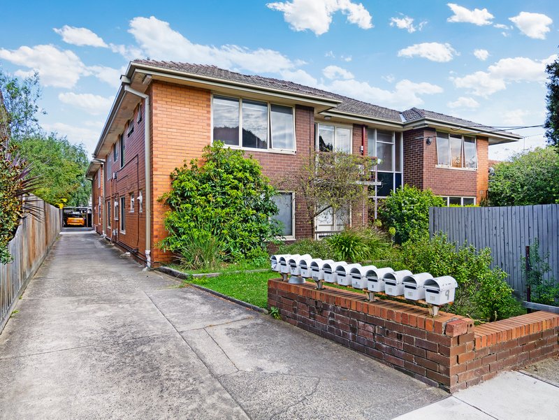 2/9 Acacia Street, Carnegie VIC 3163