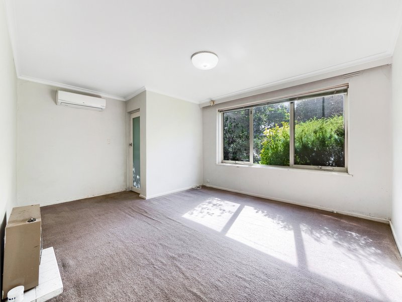 Photo - 2/9 Acacia Street, Carnegie VIC 3163 - Image 4