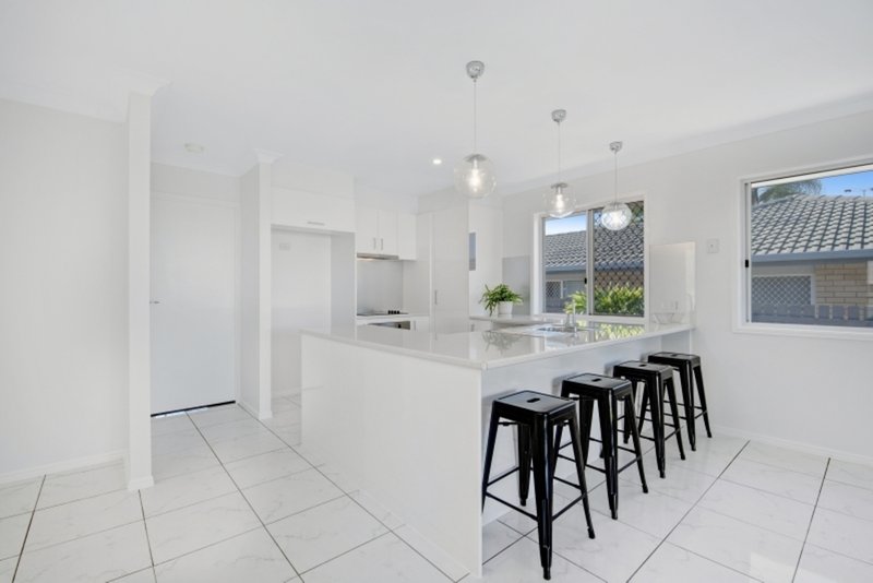 Photo - 29 Admiral Drive, Deception Bay QLD 4508 - Image 2