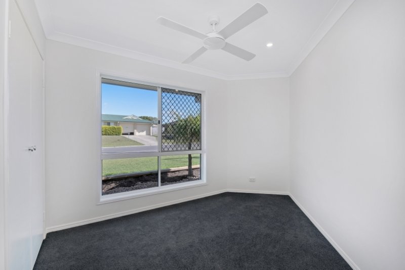 Photo - 29 Admiral Drive, Deception Bay QLD 4508 - Image 4