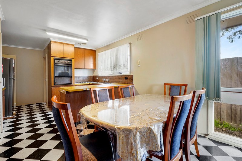 Photo - 29 Alderney Road, Springvale South VIC 3172 - Image 6