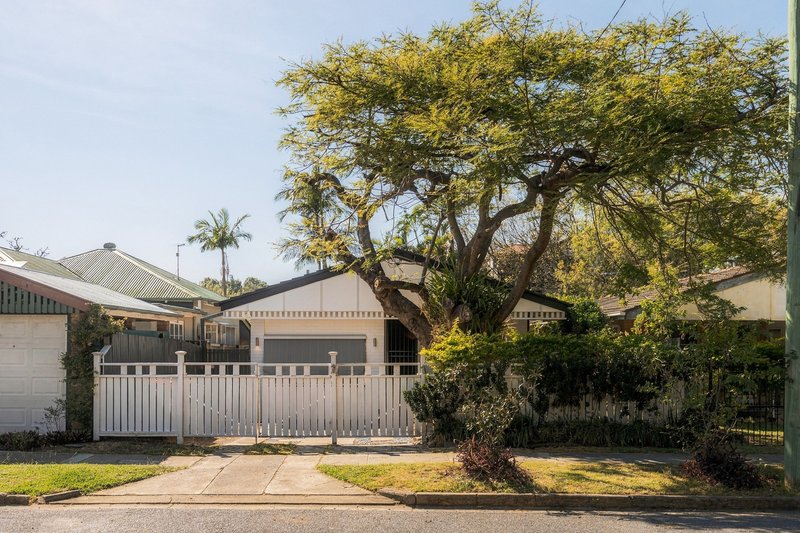 Photo - 29 Alma Road, Clayfield QLD 4011 - Image 3