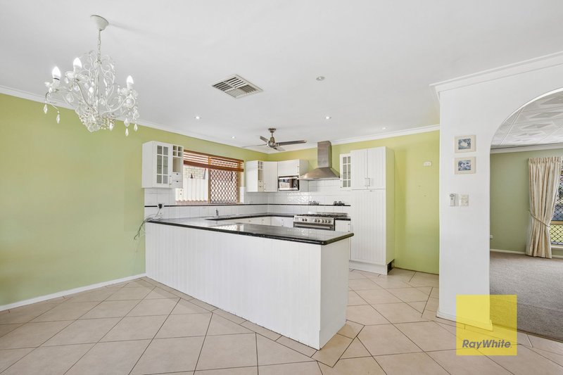 Photo - 29 Amberley Way, Hamilton Hill WA 6163 - Image 3