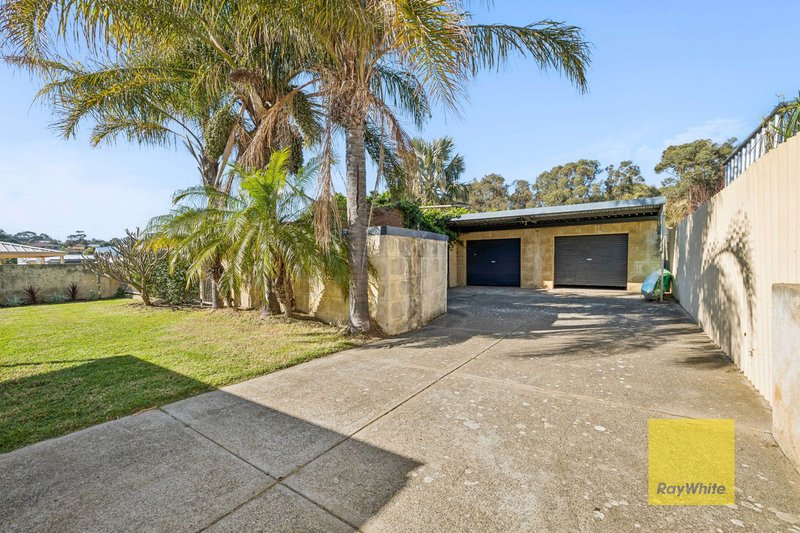 Photo - 29 Amberley Way, Hamilton Hill WA 6163 - Image 12
