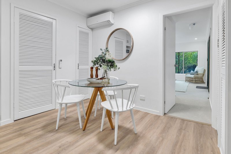 Photo - 29 Annerley Avenue, Runaway Bay QLD 4216 - Image 8