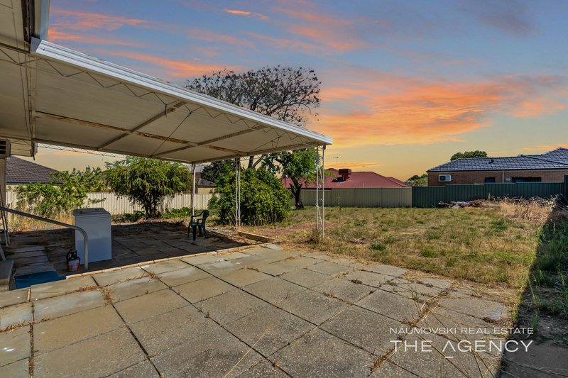 Photo - 29 Apara Way, Nollamara WA 6061 - Image 14