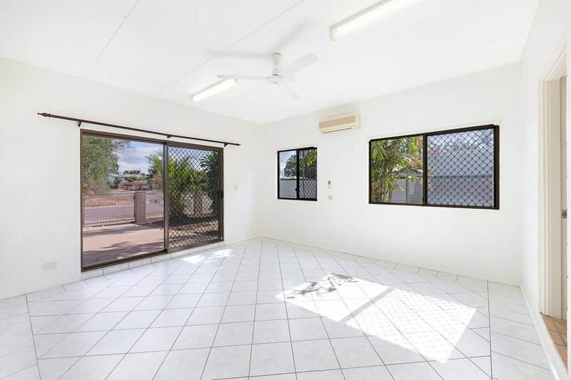 Photo - 29 Applegum Drive, Karama NT 0812 - Image 8