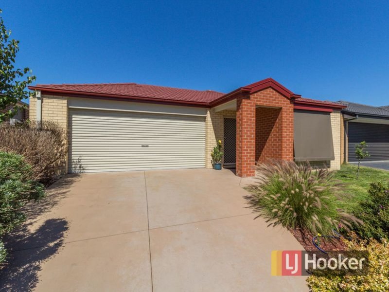 29 Ardent Cresent , Cranbourne East VIC 3977